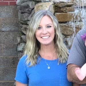 Meet your Posher, Whitney